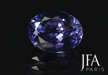 Tanzanite ovale - 4,70 ct
11,6 x 8,8 x 6,5 mm -réf :